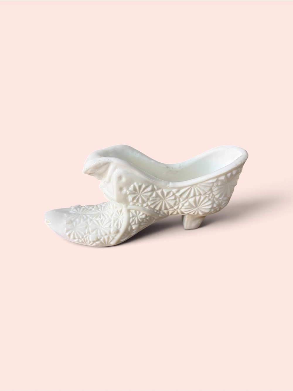 Fenton Vintage Milk Glass Cat Head Slipper Pristine